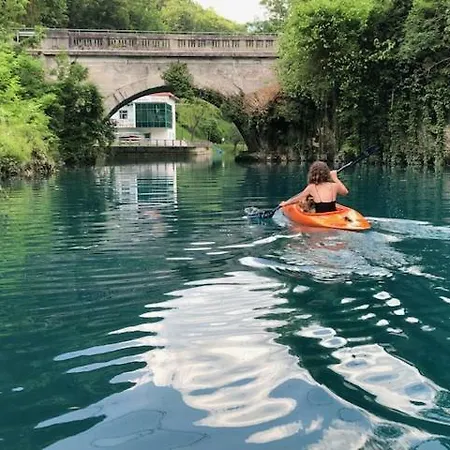 Apartma Tereza شقة *